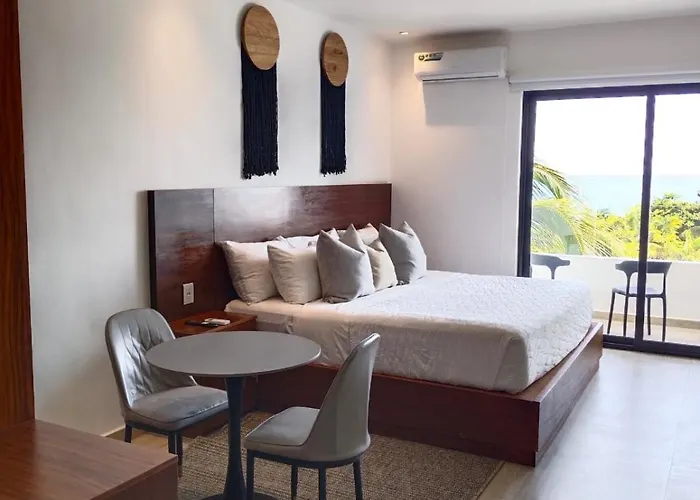 Miramare Ocean View Hotel Puerto Morelos